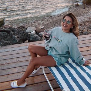 Meet your Posher, Maya